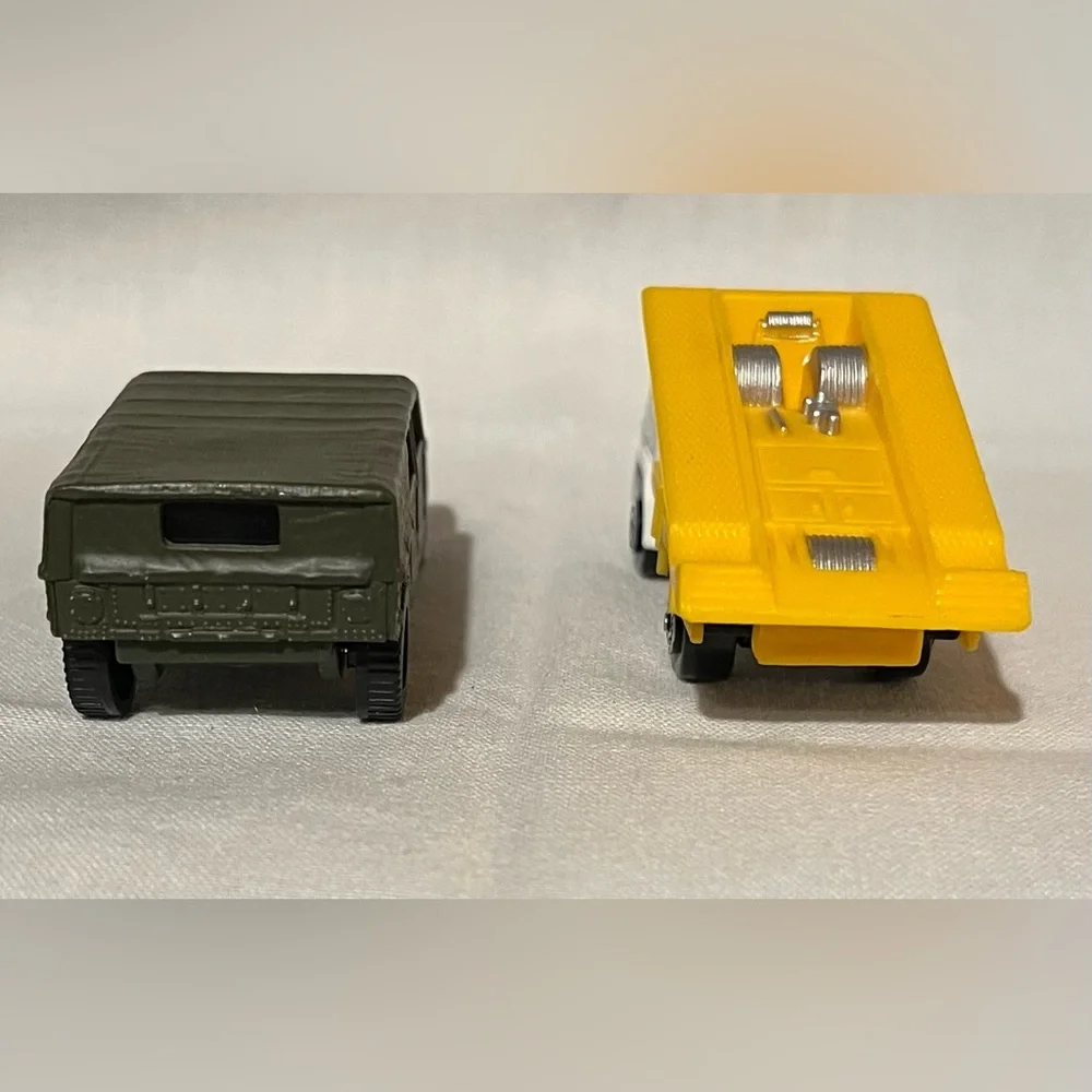 Maisto Trucks (49-52)